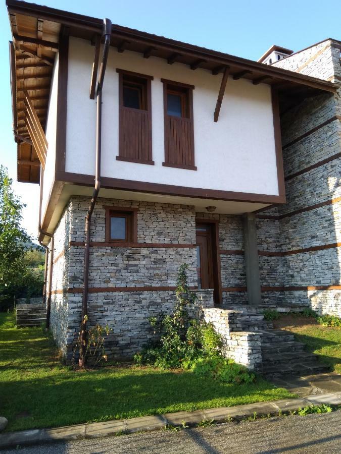 цветелина, комплекс александриa *